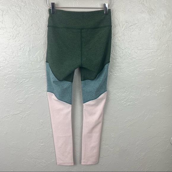 NWT Outdoor Voices 7/8 tricolor spring leggings XS - Picture 6 of 11